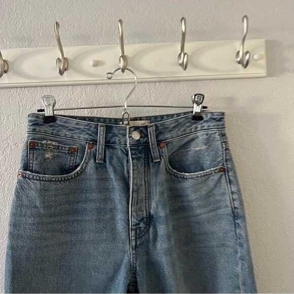 Madewell The Dadjean in Dustin Wash: Destroyed Edition - Picture 4 of 9